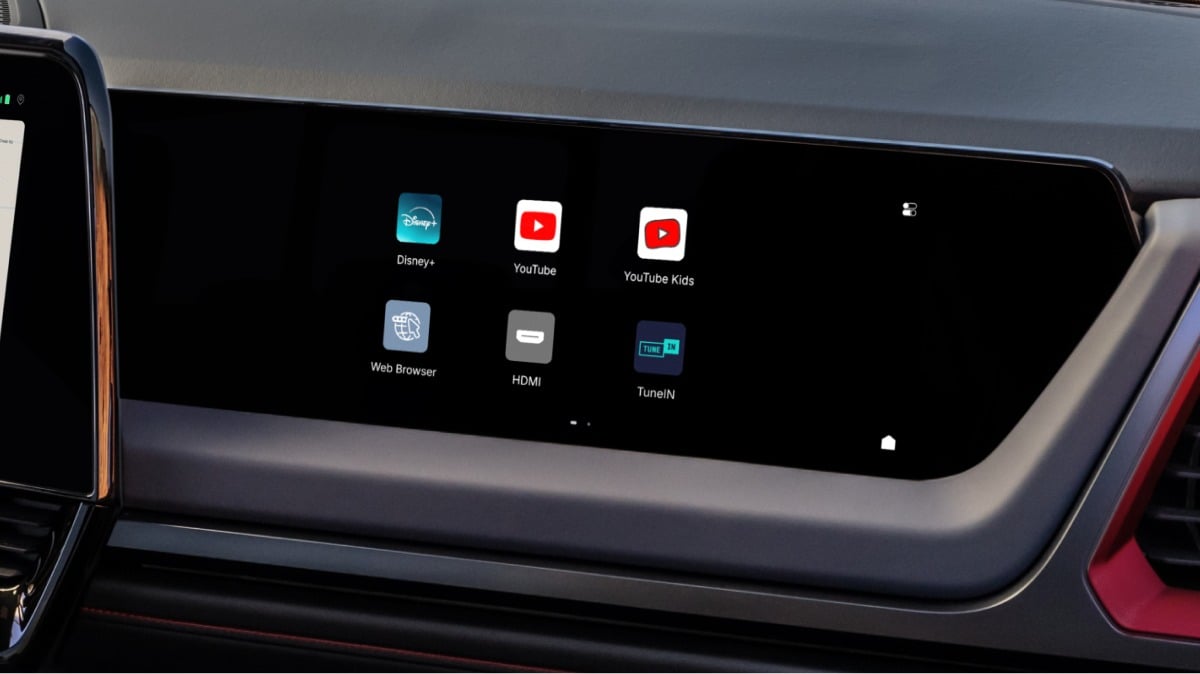 2027 Chevrolet Silverado 1500 infotainment display with built-in apps
