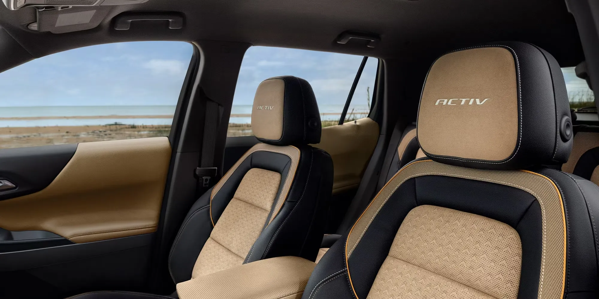 Sièges avant de l'habitacle du Chevrolet Equinox Activ 2027.