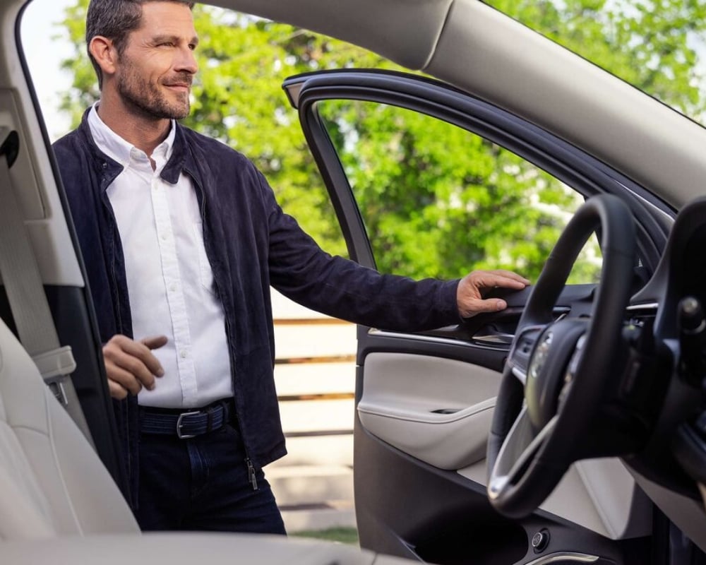 2024 Buick Enclave front
