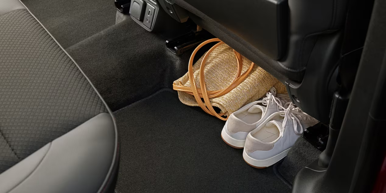 2023 Chevrolet Trailblazer Sporty Small SUV Interior Under Seat Storage 2023 Chevrolet Trailblazer Sporty Small SUV Interior Under Seat Storage - Barnes Wheaton GM South Surrey
