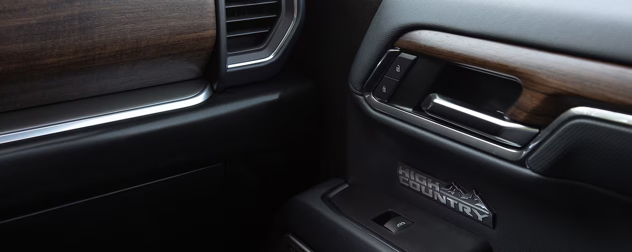 2023 chevrolet silverado 1500 high country door handle slider_widget-90-5