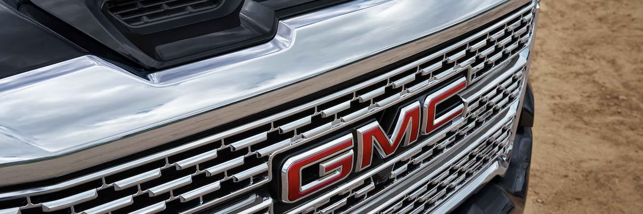 2023 gmc sierra hd denali dual path air induction system slider_widget-115-3