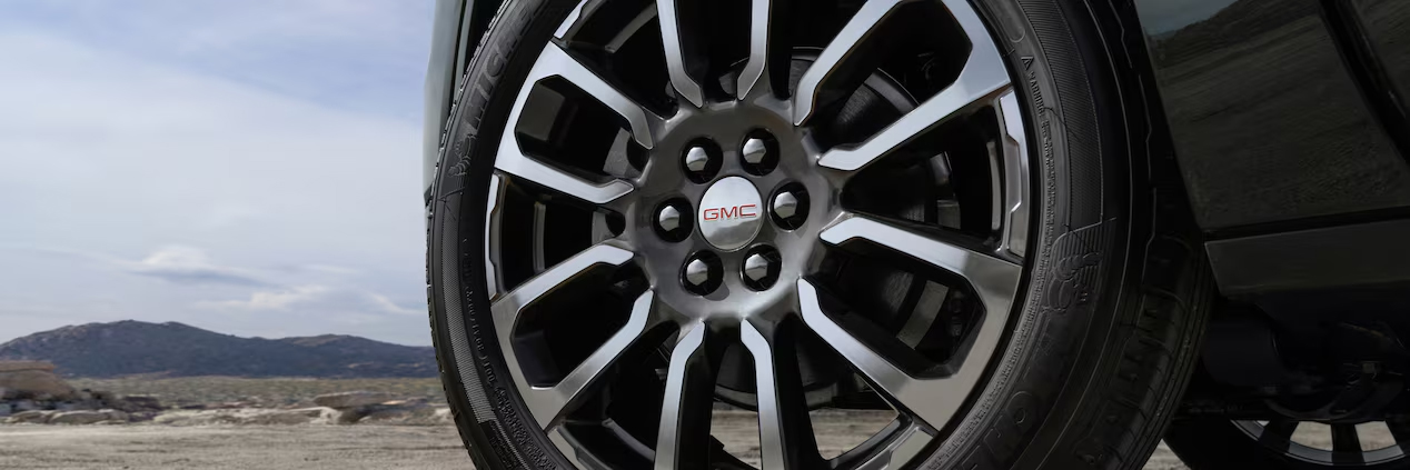 2023 gmc acadia exclusive denali design 2 slider_widget-133-1