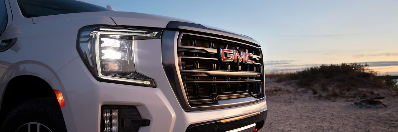 2023 gmc yukon & yukon xl grille and lights slider_widget-139-2